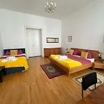 Apartments Opera